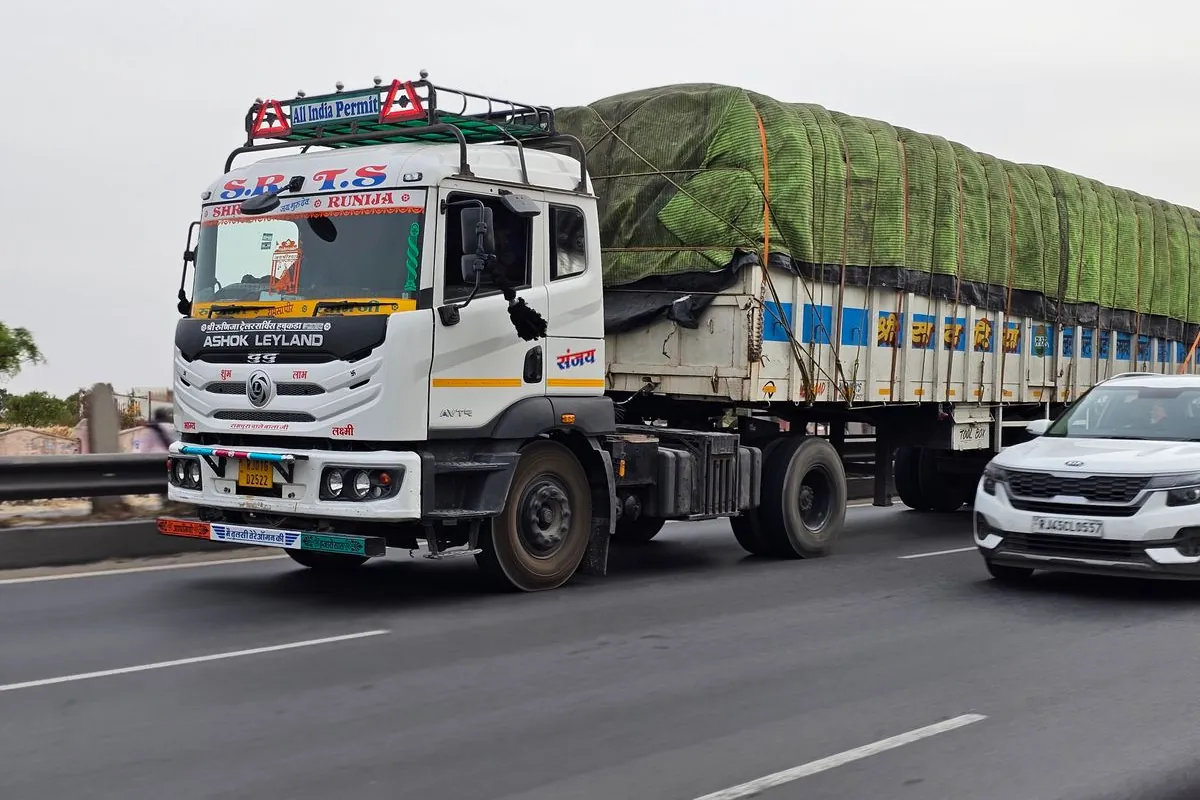 Trailers & low-bed